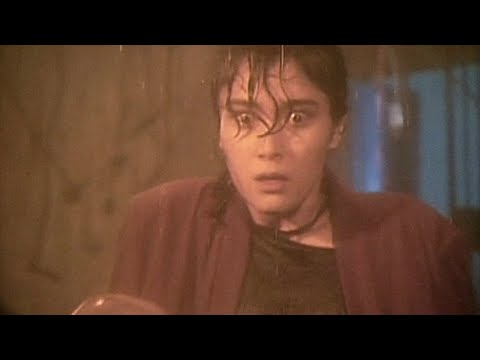 En attendant « Scream 7 » : 5 masques d'horreur sous-estimés à redécouvrir 21 Evil Dead Trap - Official Trailer