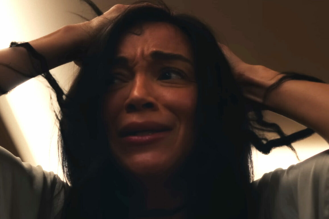 The Strays Official Trailer Netflix 1 44 screenshot 1