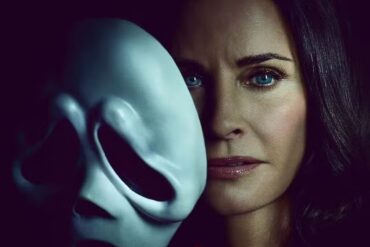 courteney cox scream character poster 1 1 1